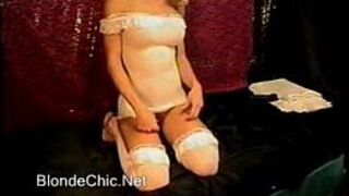 hot girl cumming - porn video